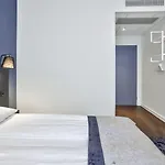 K7 Hotel 3*