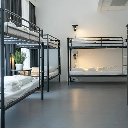 Hotel K7 3*