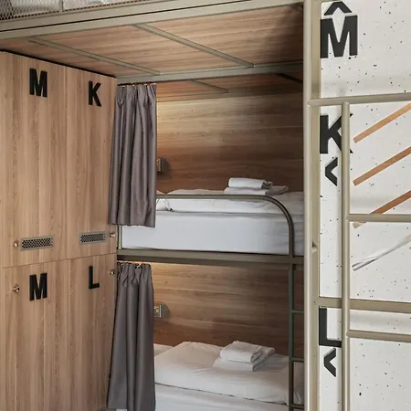 Hotel K7 3*