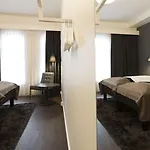 Hotel K7 3*