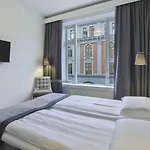 Hotel K7 3*
